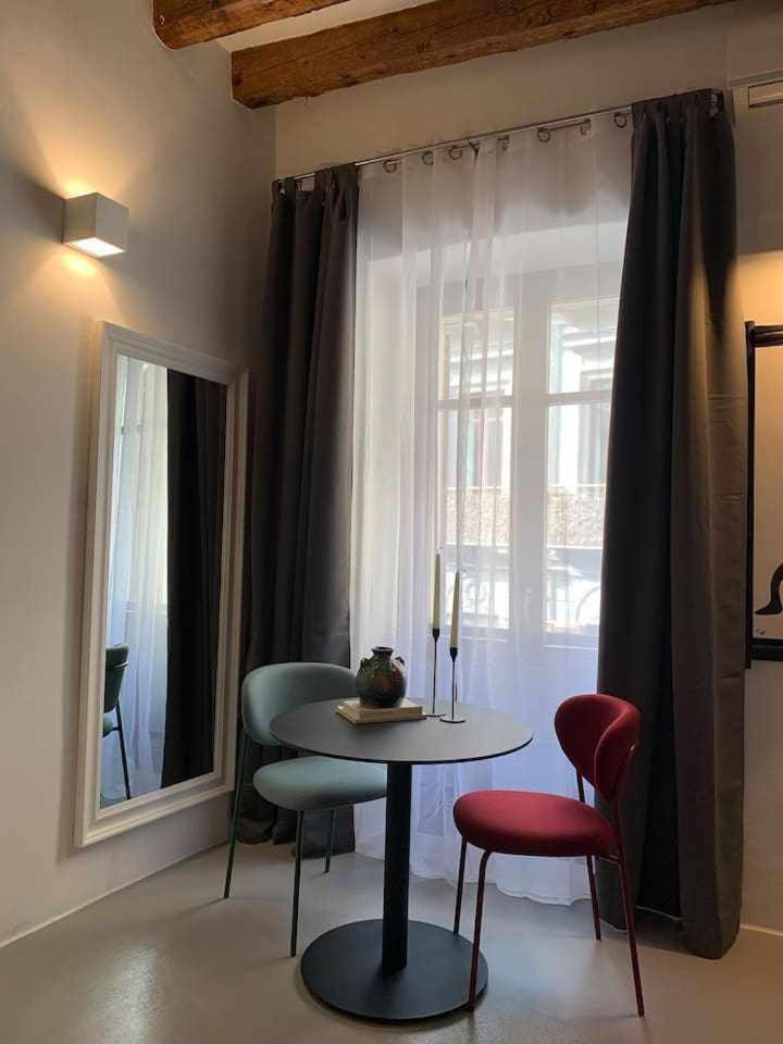 C&O Savoia Deluxe Rooms Cagliari Esterno foto