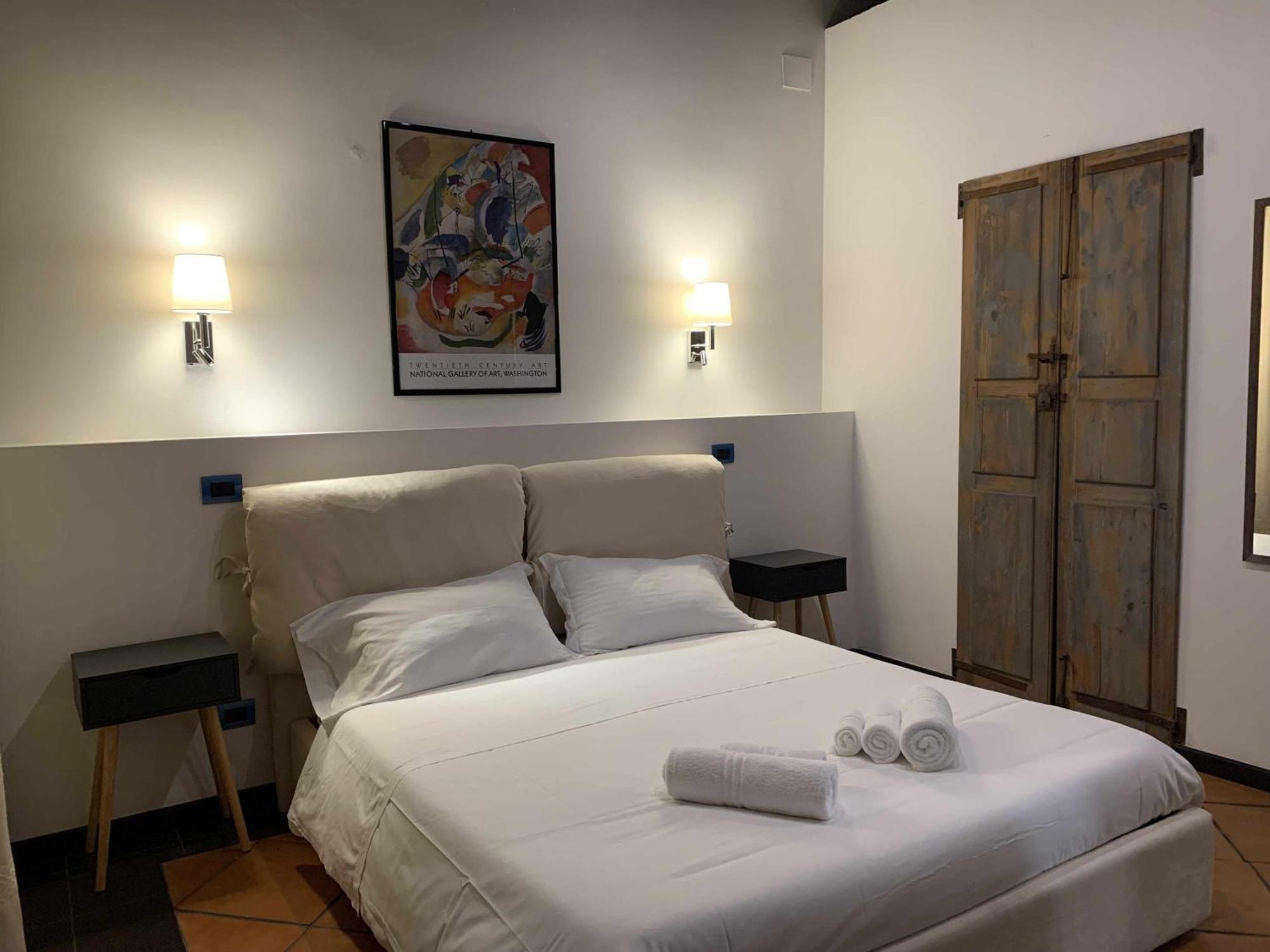 C&O Savoia Deluxe Rooms Cagliari Esterno foto